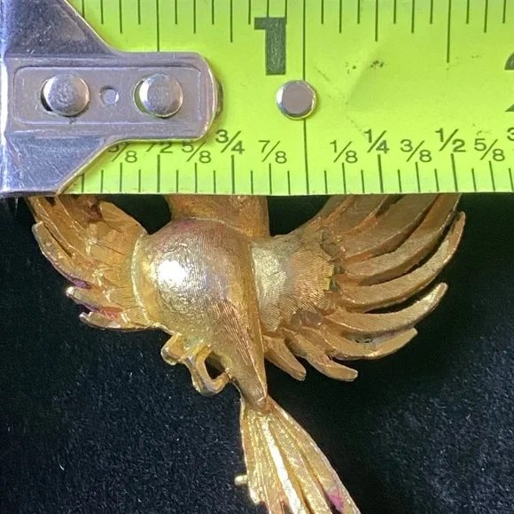 VINTAGE Mamselle Gold-Tone Bird Brooch Red Rhinestone Eye Bird Pin Signed, 1.5” - Picture 9 of 10